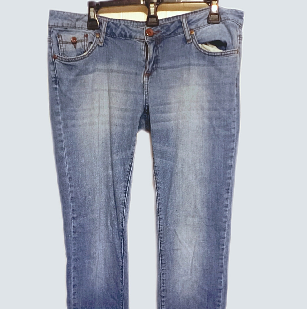 M.N.G jeans